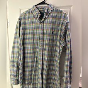 Men Polo button down. In great condition